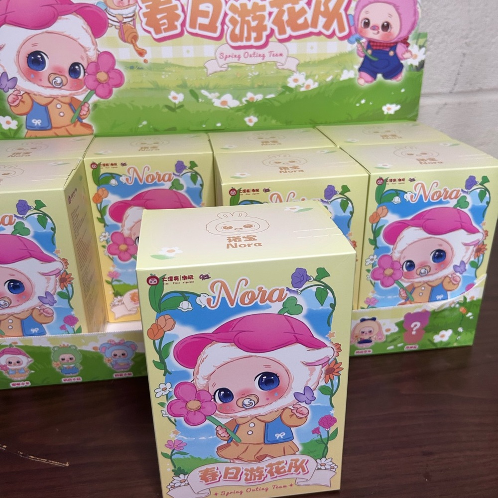 Cureplaneta Nora Spring Outing Team Blind Box